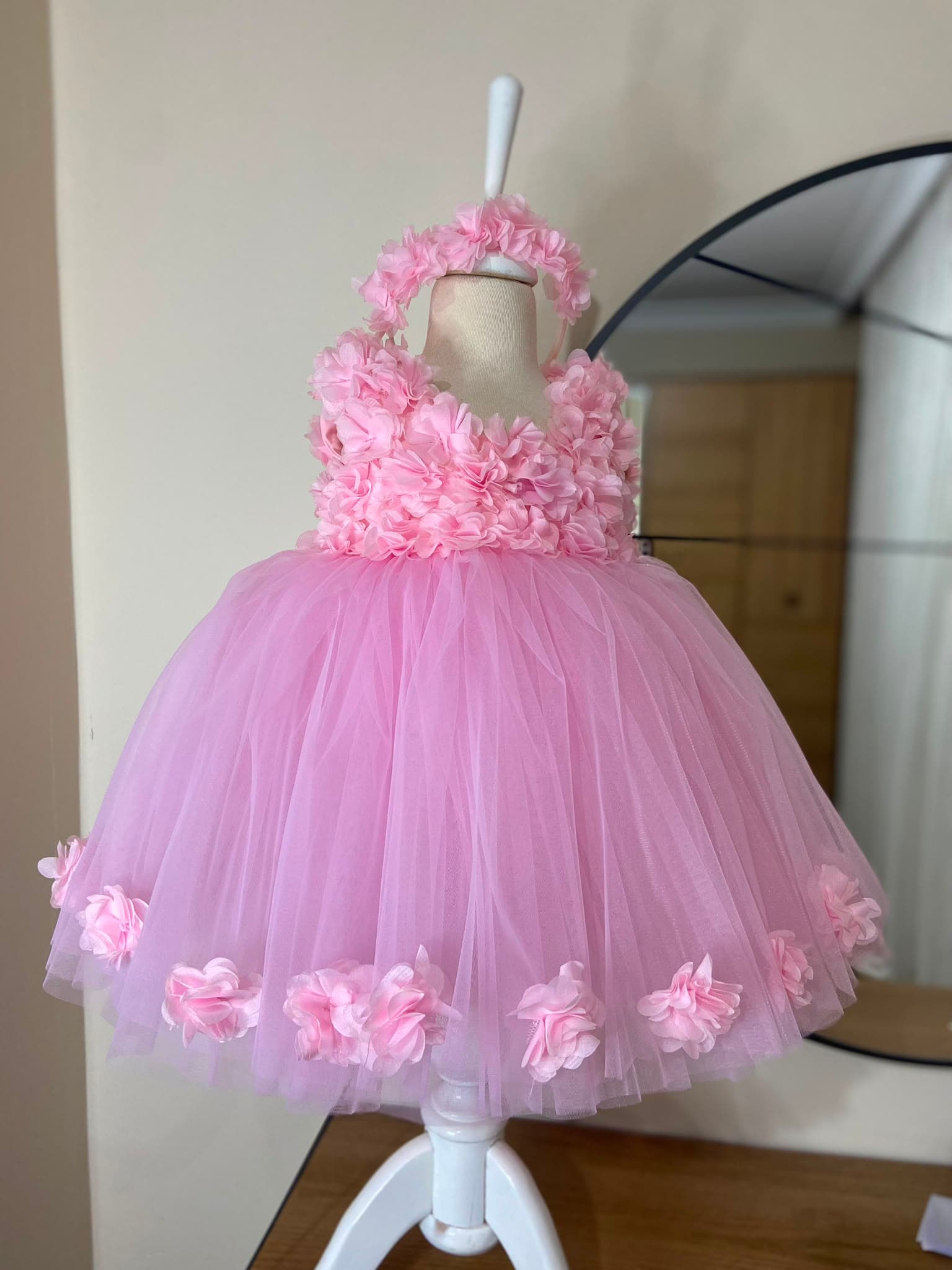 Pembe Çiçekli Tül Elbise 3